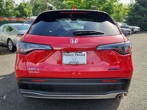 Certified 2024 Honda HR-V Sport image 5