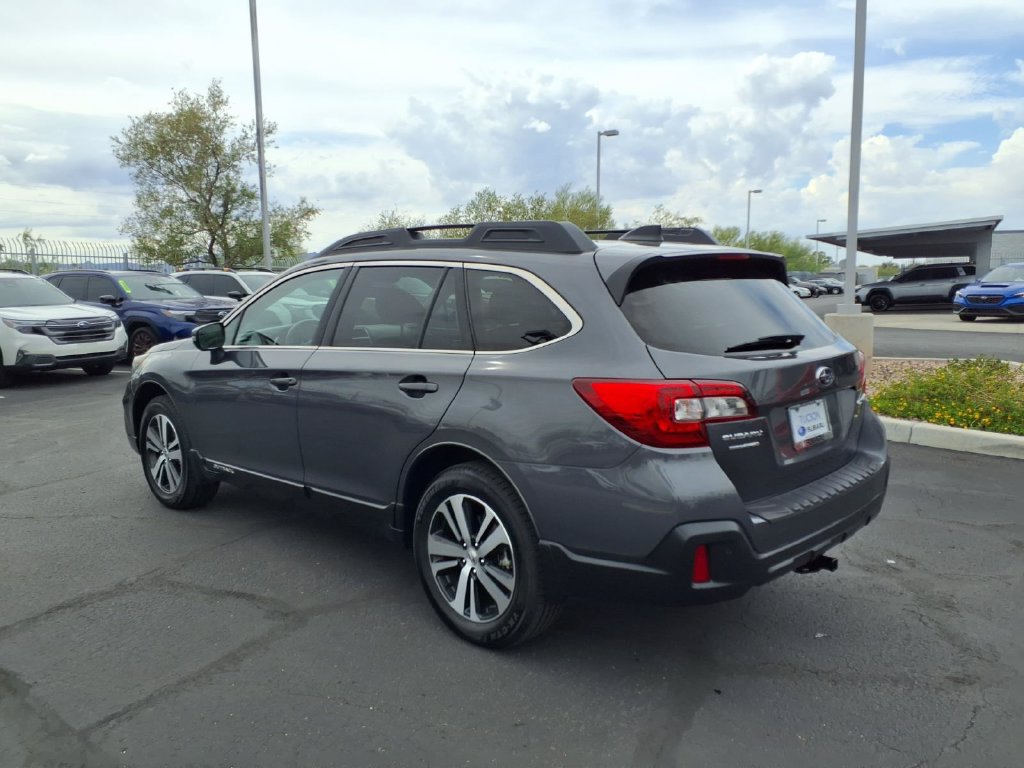Used 2018 Subaru Outback 2.5i Limited AWD/4WD image 13