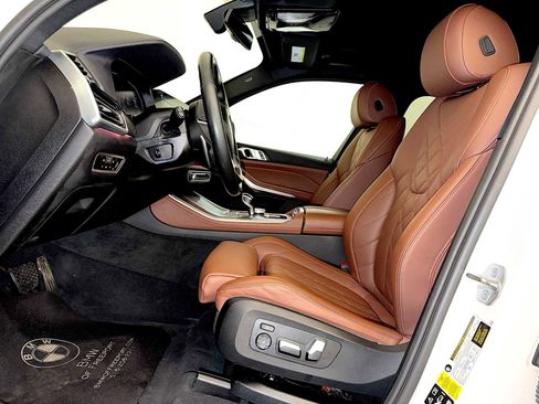 Certified 2023 BMW X5 xDrive40i w/ Premium Package image 9