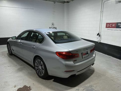 Used 2019 BMW 540i xDrive AWD/4WD image 4