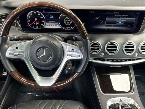Used 2019 Mercedes-Benz S 560 4MATIC Coupe image 30