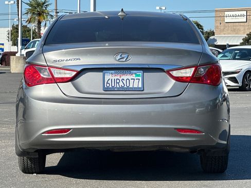 Used 2012 Hyundai Sonata GLS w/ Popular Equipment Pkg FWD image 5