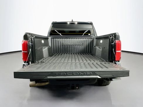 Certified 2026 Toyota Tacoma TRD Off-Road AWD/4WD image 25