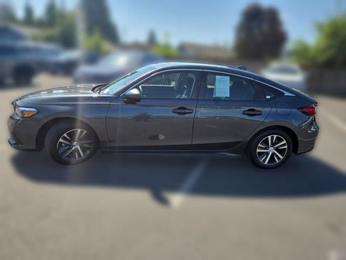 Used 2023 Honda Civic LX image 4