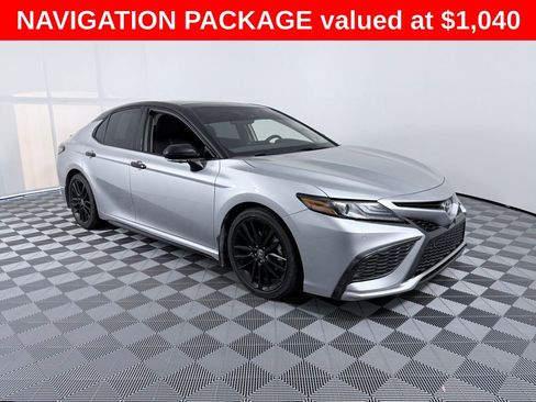 Used 2022 Toyota Camry XSE w/ Navigation Package image 2