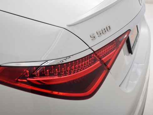 Certified 2025 Mercedes-Benz S 580 4MATIC Sedan image 15