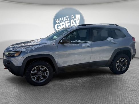 Used 2019 Jeep Cherokee Trailhawk image 7