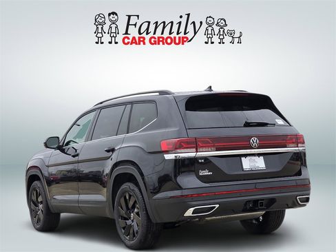 New 2026 Volkswagen Atlas SE image 3