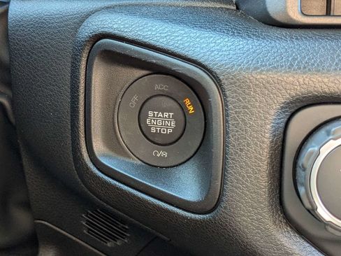 New 2026 Jeep Gladiator Sport AWD/4WD image 29