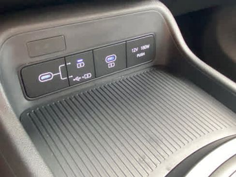 New 2026 Hyundai Kona SE image 16