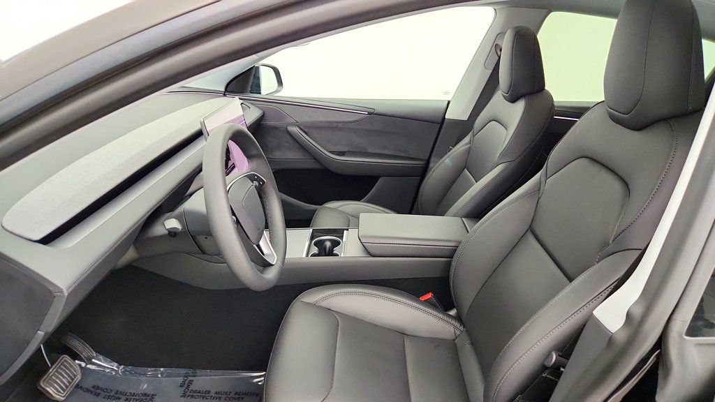 Used 2026 Tesla Model Y 2WD image 25