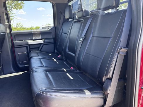 Used 2017 Ford F250 Lariat w/ Lariat Value Package AWD/4WD image 15