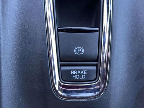 Used 2019 Honda HR-V Sport image 31