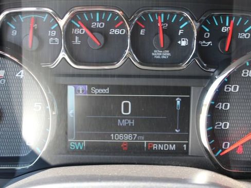 Used 2015 Chevrolet Silverado 2500 LT image 19