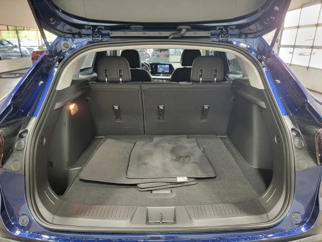 Certified 2024 Chevrolet Trax LS w/ LS Convenience Package FWD image 34