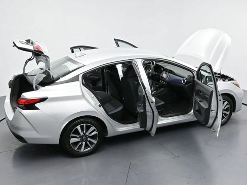 Used 2023 Nissan Versa SV FWD image 38