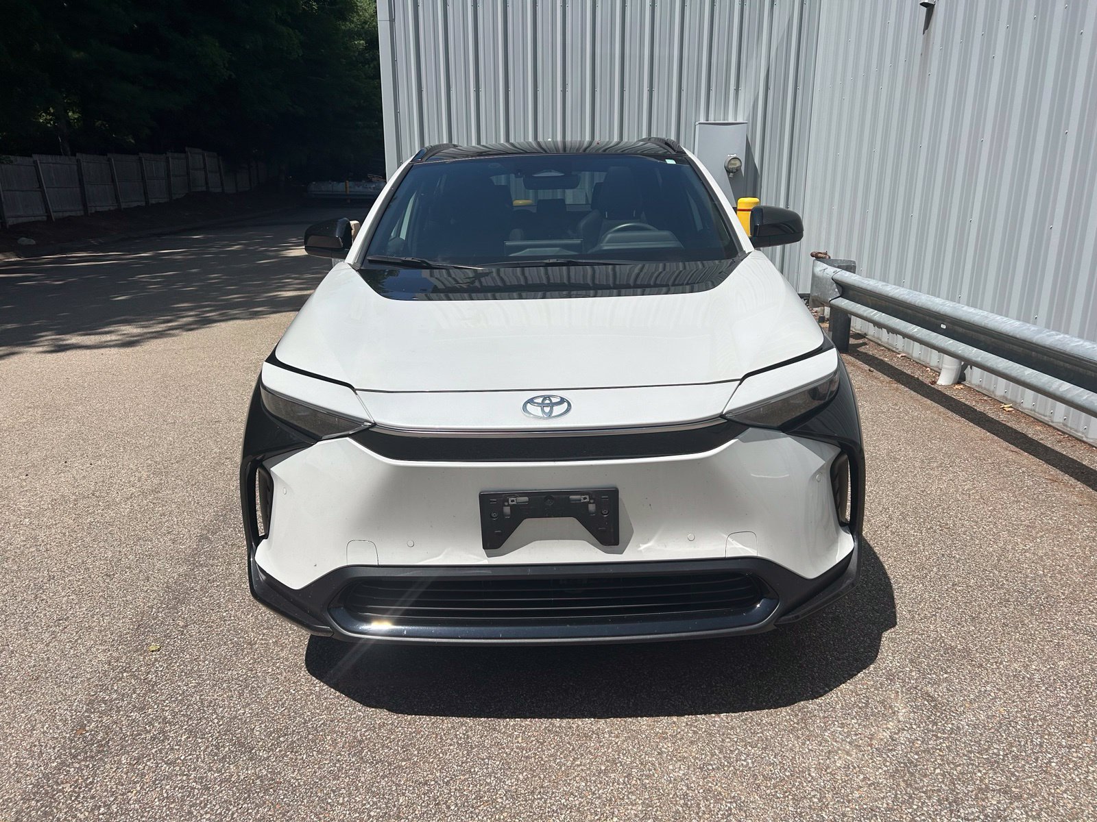Used 2024 Toyota bZ4X AWD w/ Weather Package image 2