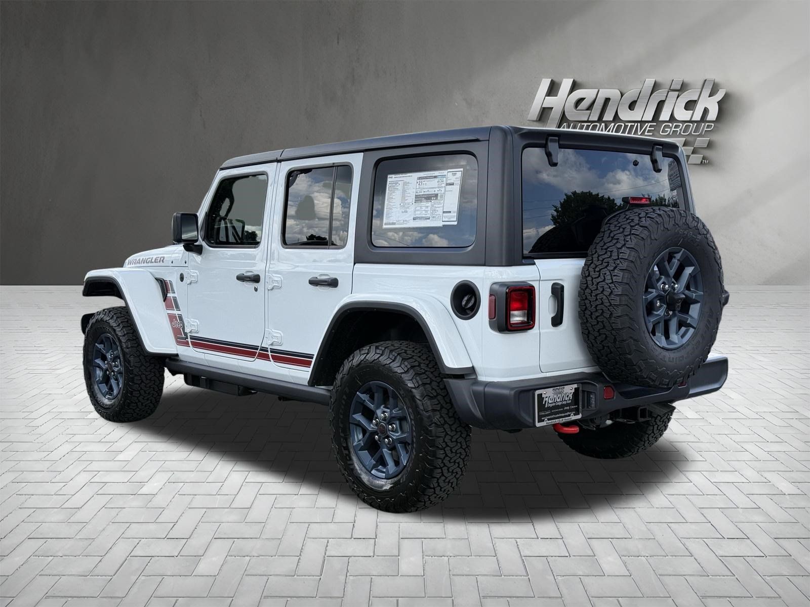 Used 2026 Jeep Wrangler Unlimited Sport w/ Dual Top Group AWD/4WD image 8
