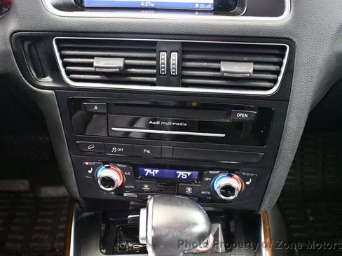 Used 2015 Audi Q5 2.0T Premium Plus w/ Technology Package image 24