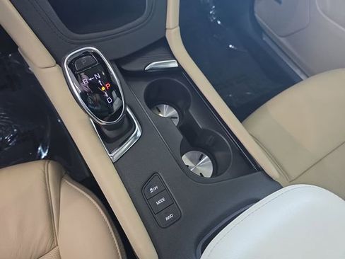Used 2019 Cadillac XT5 Premium Luxury AWD/4WD image 28