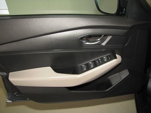 Certified 2024 Honda Accord LX image 9