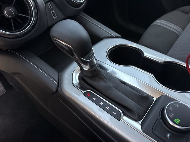 Used 2025 Chevrolet Blazer LT AWD/4WD image 19