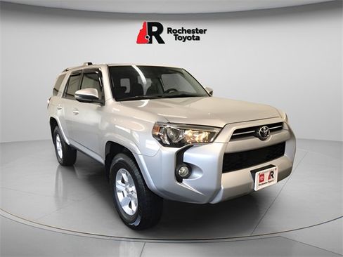 Certified 2020 Toyota 4Runner SR5 Premium w/ Moonroof Package image 2