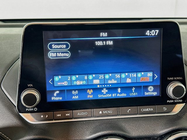 Used 2024 Nissan Sentra SV FWD image 14