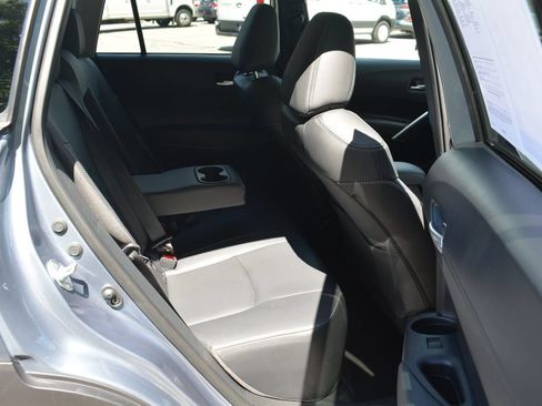 Used 2025 Toyota Corolla Cross XLE w/ Convenience Package AWD/4WD image 21