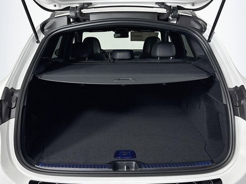 New 2026 Mercedes-Benz GLC 300 image 22