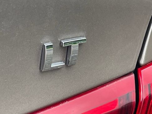Used 2024 Chevrolet Malibu LT FWD image 17