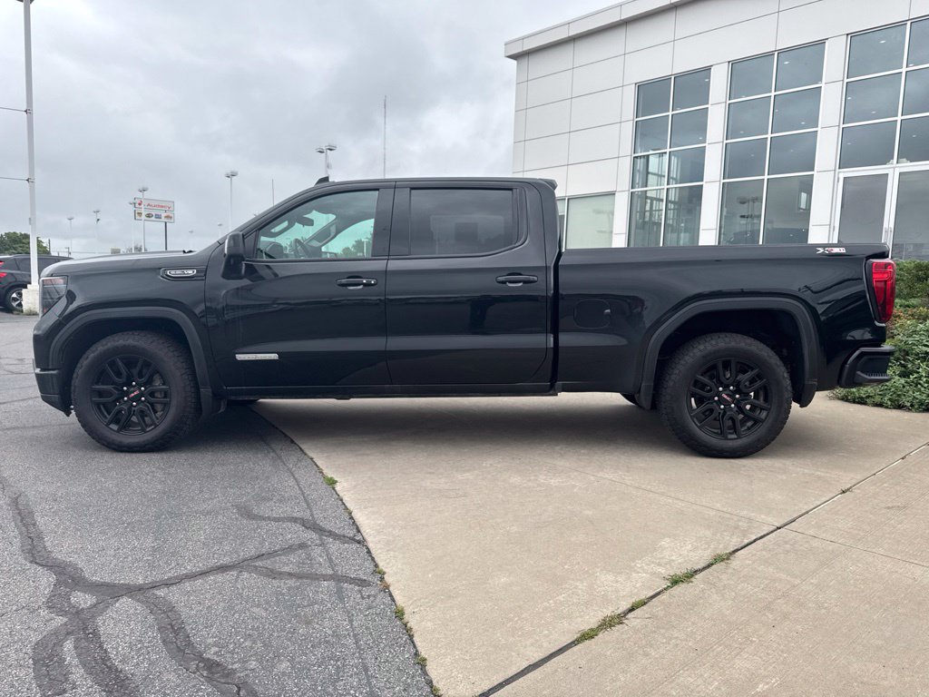 Used 2025 GMC Sierra 1500 Elevation w/ Elevation Premium Package AWD/4WD image 8