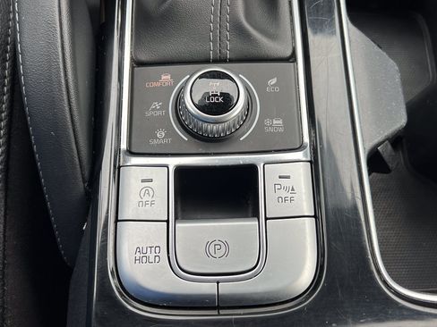 Used 2022 Kia Telluride EX w/ EX Premium Package AWD/4WD image 28