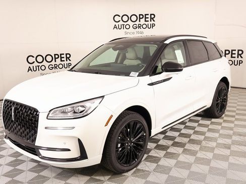 New 2026 Lincoln Corsair Reserve w/ Jet Appearance Package image 11