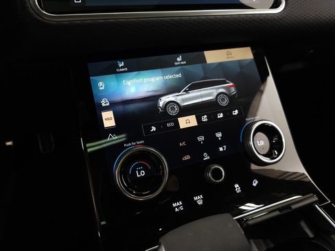 Used 2023 Land Rover Range Rover Velar R-Dynamic S image 33