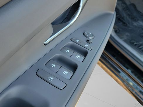 New 2026 Hyundai Elantra SEL Sport image 17