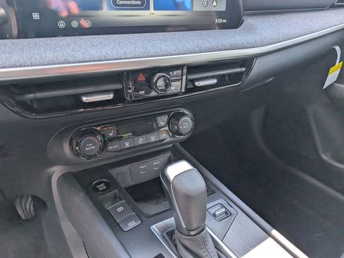 New 2026 Nissan Kicks SV w/ SV Premium Package FWD image 21
