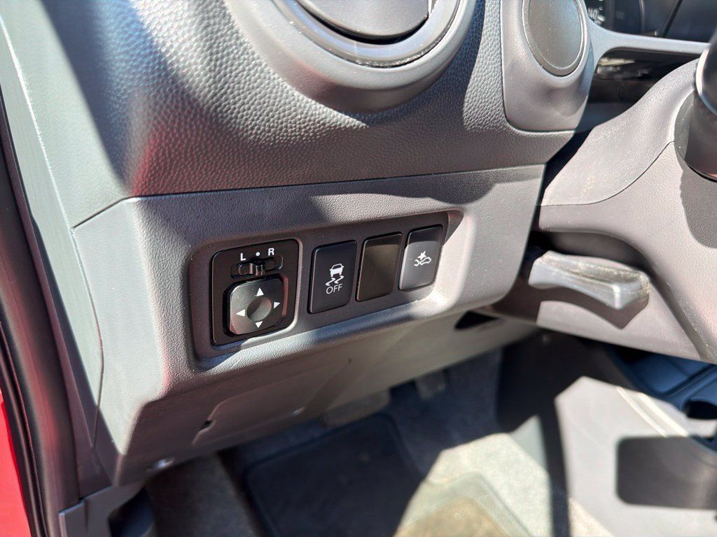 Used 2024 Mitsubishi Mirage ES FWD image 14