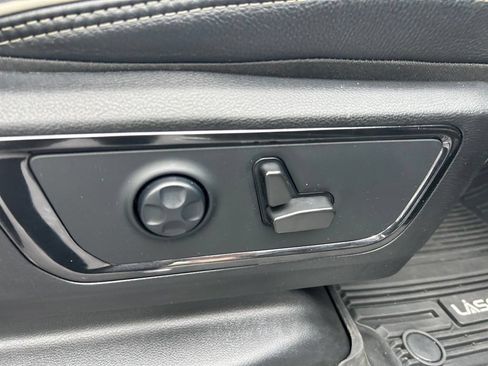 Used 2022 RAM 1500 Limited AWD/4WD image 82
