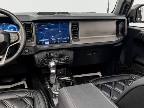 Used 2025 Ford Bronco Big Bend AWD/4WD image 37
