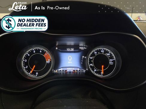 Used 2020 Jeep Cherokee Limited AWD/4WD image 12