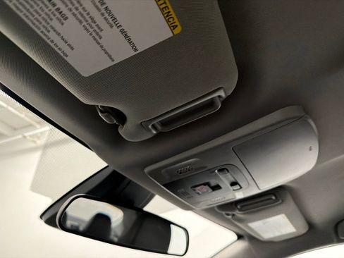 Used 2024 Toyota Camry SE image 28