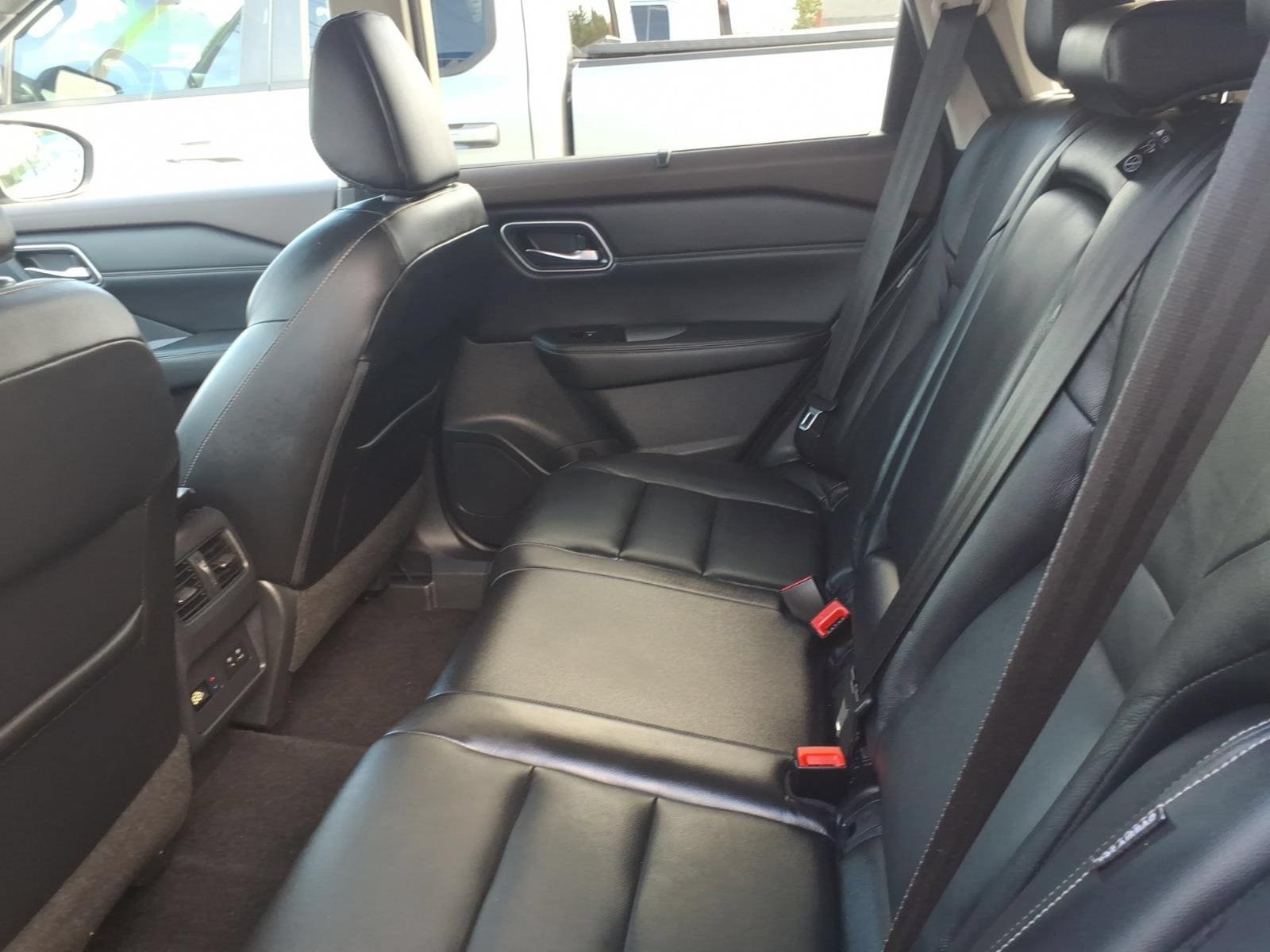 Used 2021 Nissan Rogue SL AWD/4WD image 8