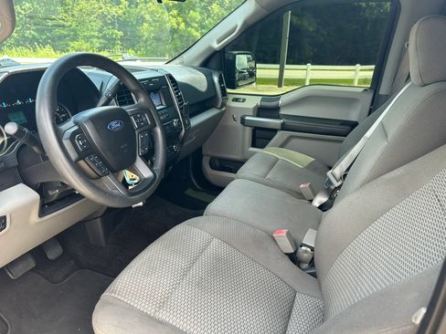 Used 2018 Ford F150 XLT AWD/4WD image 25