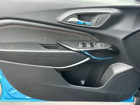 New 2026 Chevrolet Trax RS w/ Sunroof Package FWD image 14