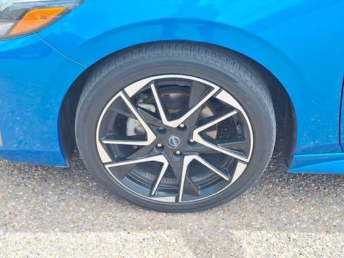 Certified 2024 Nissan Sentra SR w/ SR Premium Package FWD image 16