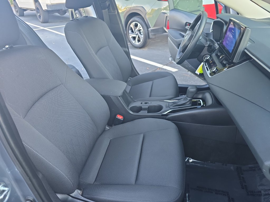 Used 2024 Toyota Corolla LE FWD image 10