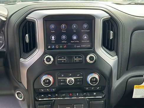 Used 2020 GMC Sierra 1500 SLT w/ SLT Premium Plus Package image 23