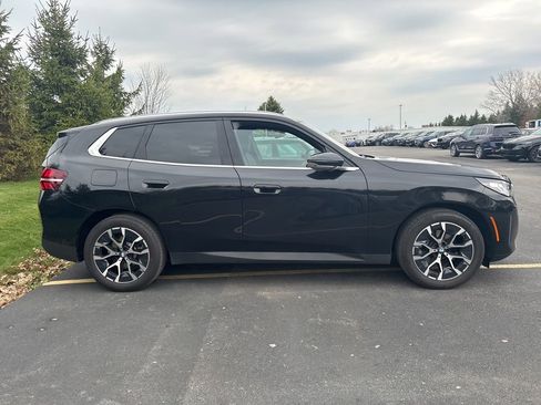 Used 2025 BMW X3 xDrive30i w/ Premium Package image 2