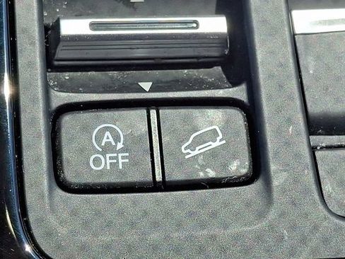 Used 2023 Honda Pilot EX-L image 25